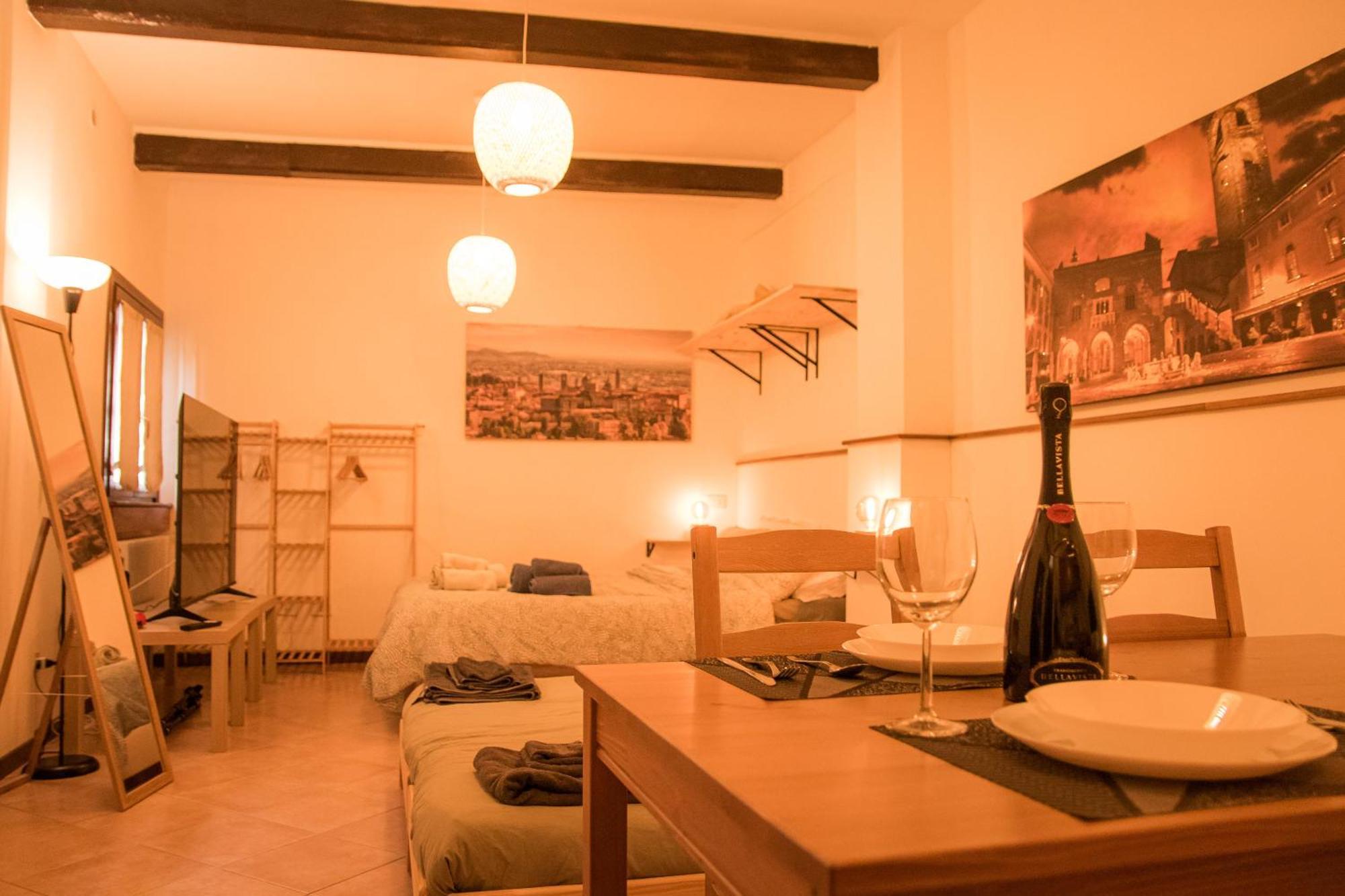 Appartamento Casa Tequila Bergamo Esterno foto